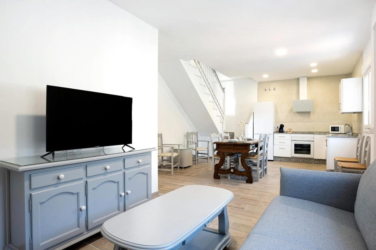 Casa De 10 Duplex Apartment เวเฮร์ เด ลา ฟรอนเตรา ภายนอก รูปภาพ